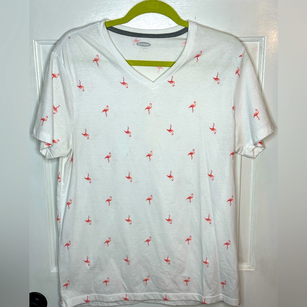 Beautiful top, M, pink and coral flamingos. Short sleeve cotton.